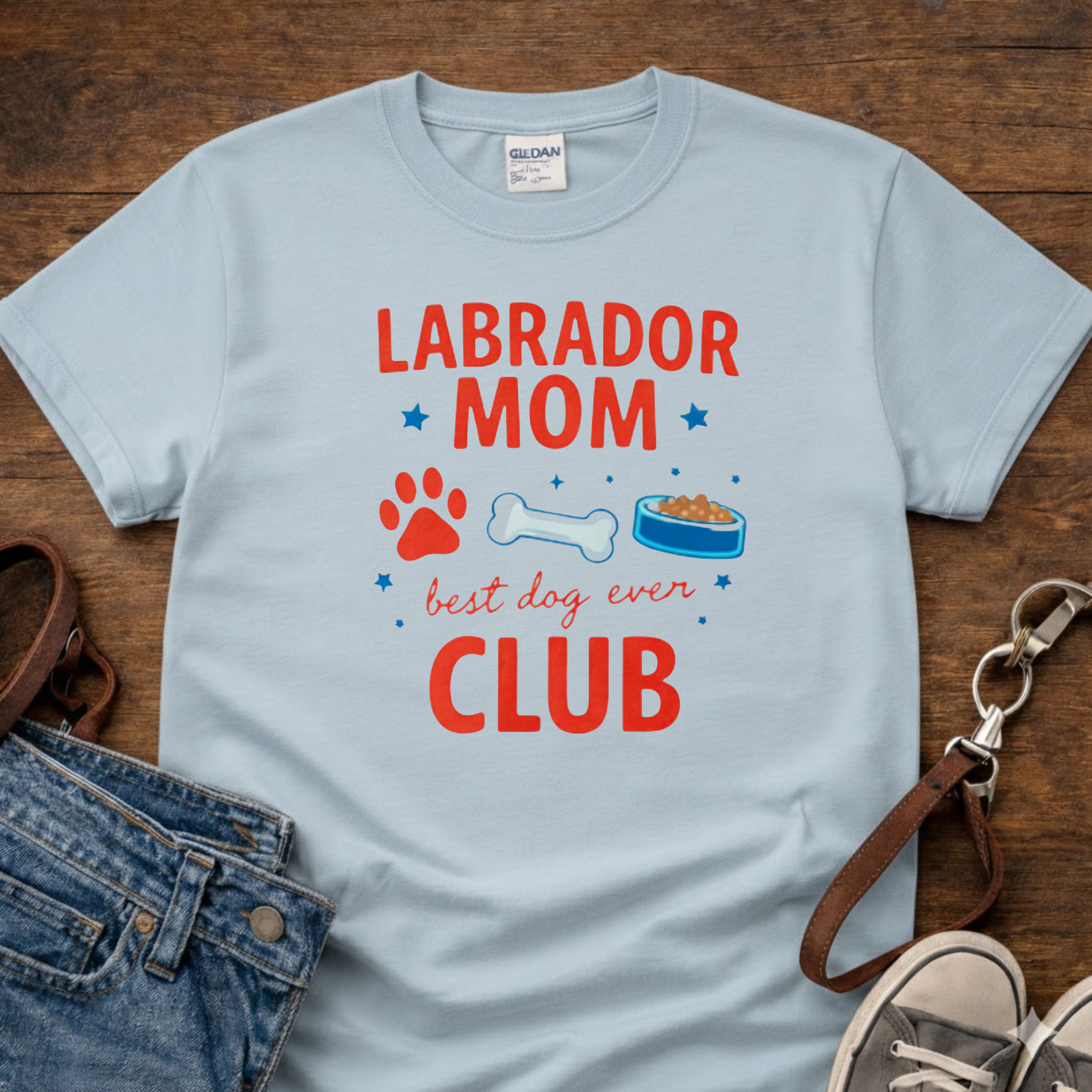 Labrador Mom Club T-Shirt