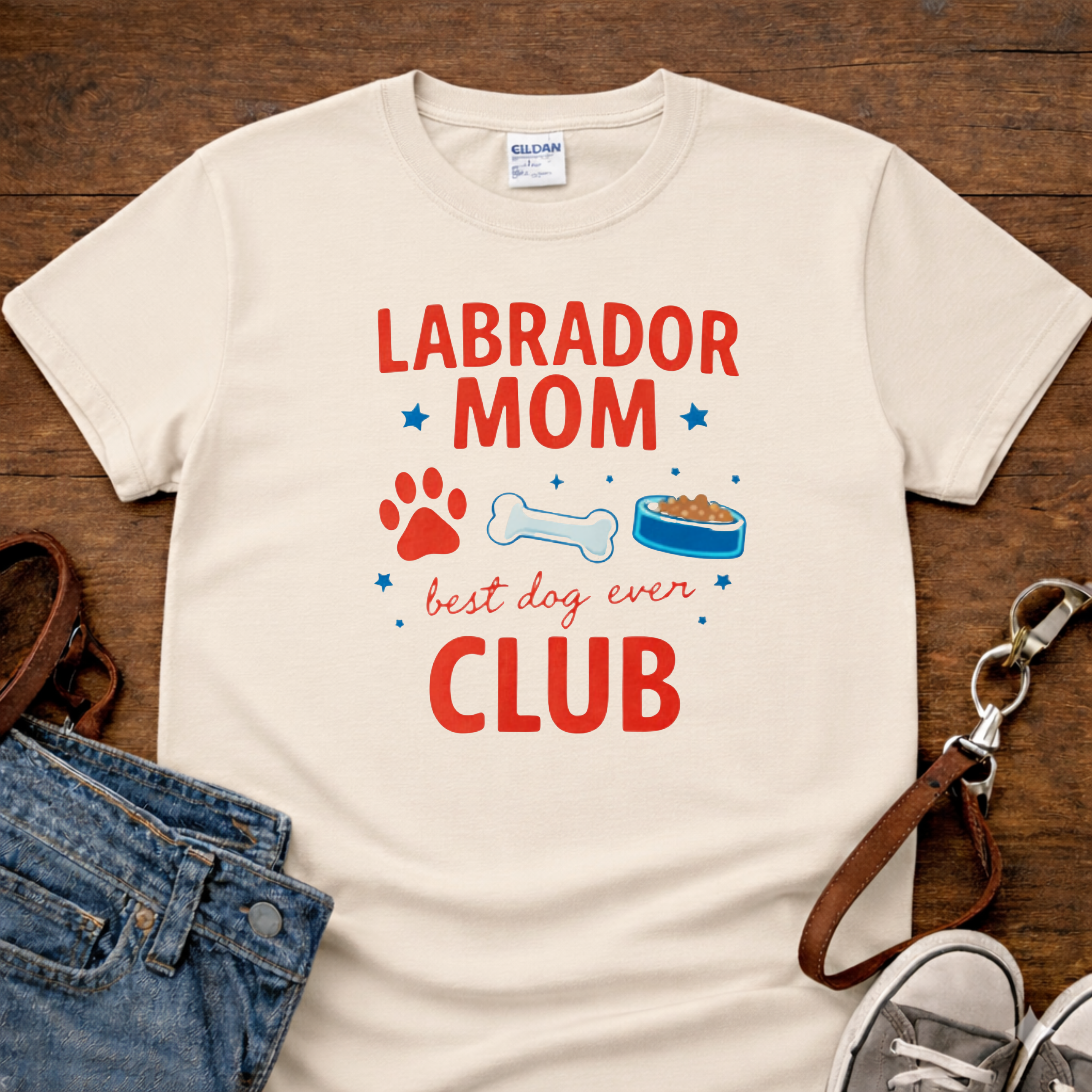Labrador Mom Club T-Shirt